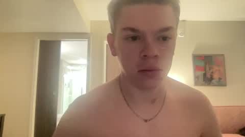 Snapshot of bigdikstud01 chatting on March 8, 2025, 3:39 am ty online show from March 8, 2025, 3:39 am