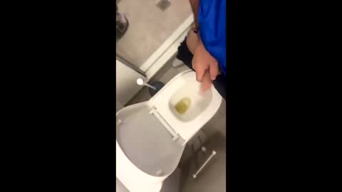 Snapshot of biggestdickyet chatting on November 6, 2025, 4:35 am biggestdickyet online show from November 6, 2025, 4:35 am