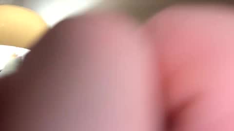 Snapshot of biggloves4bighands chatting on September 8, 2025, 10:31 pm biggloves4bighands online show from September 8, 2025, 10:31 pm