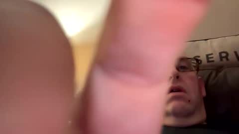 Snapshot of biggloves4bighands chatting on October 4, 2025, 10:19 pm biggloves4bighands online show from October 4, 2025, 10:19 pm