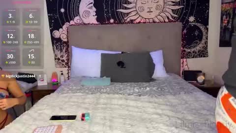 LILLI  MATT online show from November 28, 2025, 8:33 pm