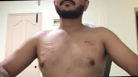 Snapshot of bighandsomesatisfy chatting on October 27, 2025, 1:48 pm bighandsomesatisfy online show from October 27, 2025, 1:48 pm