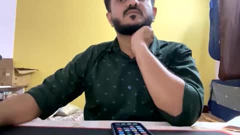 bighandsomesatisfy online show from March 18, 2026, 7:39 pm