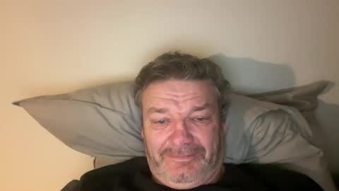 Snapshot of bigheart60 chatting on October 21, 2025, 5:02 pm bigheart60 online show from October 21, 2025, 5:02 pm
