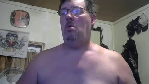 bigjohn41000 online show from October 6, 2025, 9:51 am