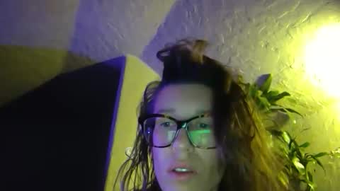 Snapshot of bigkitties69 chatting on November 11, 2025, 8:47 am Bigkitties online show from November 11, 2025, 8:47 am