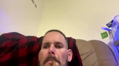 Snapshot of bigkurt92 chatting on February 28, 2025, 7:05 am bigkurt92 online show from February 28, 2025, 7:05 am