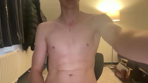 Snapshot of bigleor chatting on February 10, 2026, 3:05 pm bigleor online show from February 10, 2026, 3:05 pm