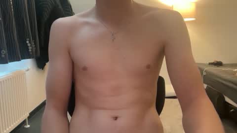 Snapshot of bigleor chatting on February 16, 2026, 11:28 am bigleor online show from February 16, 2026, 11:28 am