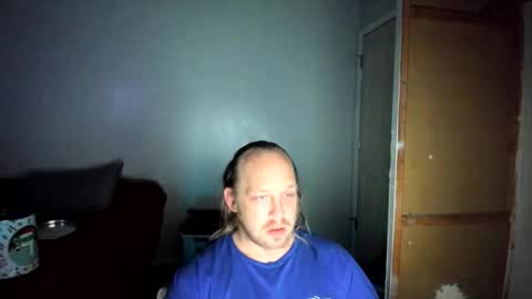 bigmike20129020 online show from May 5, 2026, 9:39 am