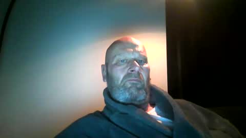 Snapshot of bigmike3339 chatting on January 4, 2025, 5:37 am bigmike3339 online show from January 4, 2025, 5:37 am
