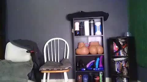 Snapshot of bigpussypump chatting on February 24, 2025, 4:38 am bigpussypump online show from February 24, 2025, 4:38 am