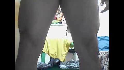 Snapshot of bigrande1 chatting on November 17, 2025, 3:01 am bigrande1 online show from November 17, 2025, 3:01 am