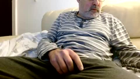 Ricky online show from February 15, 2026, 6:59 pm