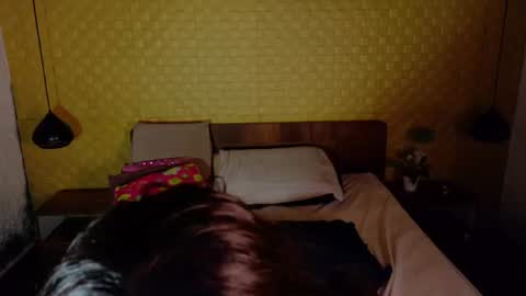 Snapshot of bigroundbooty_ chatting on June 24, 2026, 8:30 pm bigroundbooty_ online show from June 24, 2026, 8:30 pm