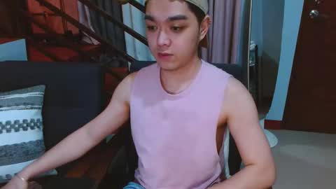 Snapshot of bigshowforyouxx chatting on October 29, 2025, 5:47 pm Jay online show from October 29, 2025, 5:47 pm