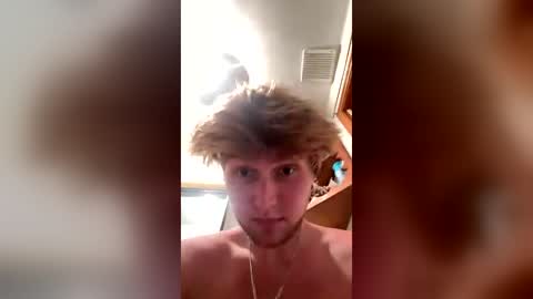 Snapshot of bigskinnyboyshh chatting on June 28, 2026, 6:58 pm bigskinnyboyshh online show from June 28, 2026, 6:58 pm