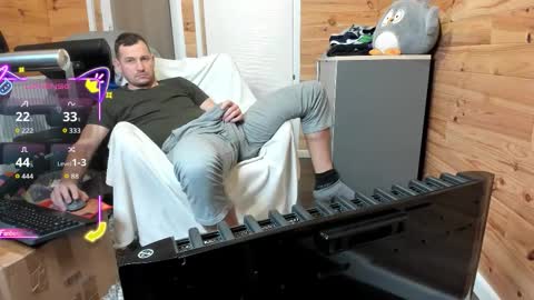 bigsshark online show from December 14, 2025, 10:20 am