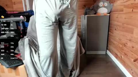 Snapshot of bigsshark chatting on February 27, 2026, 8:09 pm bigsshark online show from February 27, 2026, 8:09 pm