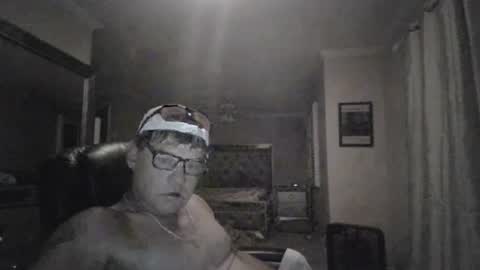 Snapshot of bigsteve24cm chatting on June 25, 2026, 4:56 am bigsteve24cm online show from June 25, 2026, 4:56 am