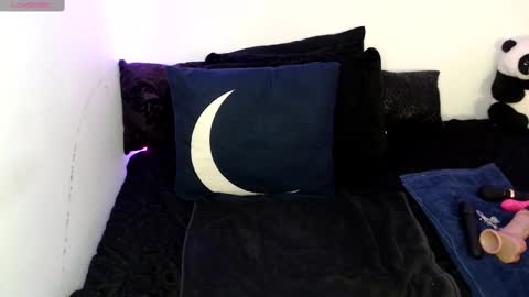 Nichole lights online show from September 15, 2025, 8:42 pm