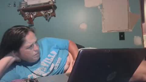 Snapshot of bigtomcat45 chatting on September 11, 2025, 1:39 am bigtomcat45 online show from September 11, 2025, 1:39 am