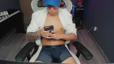 Snapshot of bigxboy96 chatting on January 5, 2025, 7:17 pm bigxboy96 online show from January 5, 2025, 7:17 pm