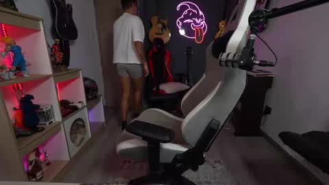 Snapshot of bigxboy96 chatting on October 6, 2025, 7:11 pm bigxboy96 online show from October 6, 2025, 7:11 pm