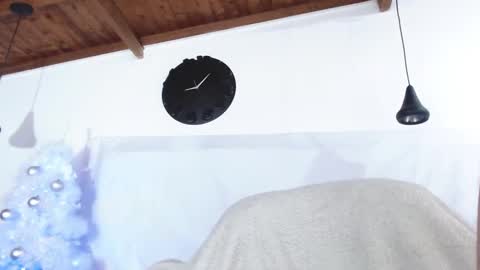 andres online show from December 17, 2024, 2:01 am