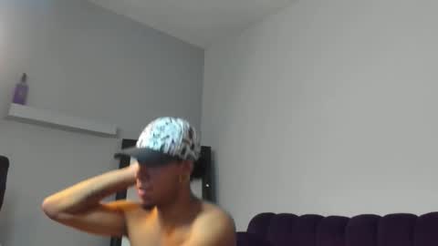 Snapshot of bikerseb chatting on October 16, 2025, 2:07 pm Sebas online show from October 16, 2025, 2:07 pm