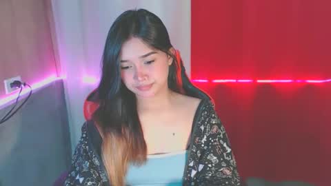 bilat tinax online show from December 22, 2025, 3:09 pm