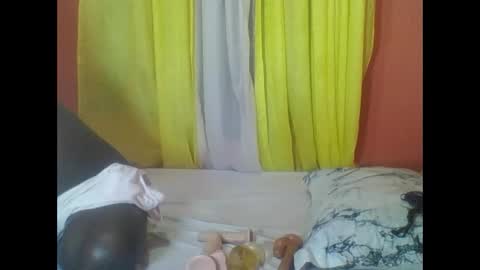 Snapshot of bilion_ass chatting on January 28, 2025, 5:54 am TREZAH online show from January 28, 2025, 5:54 am