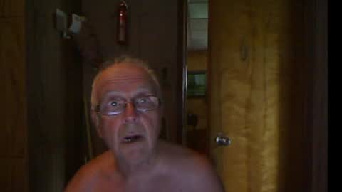 Snapshot of bill_25061 chatting on August 3, 2026, 6:00 pm bill_25061 online show from August 3, 2026, 6:00 pm