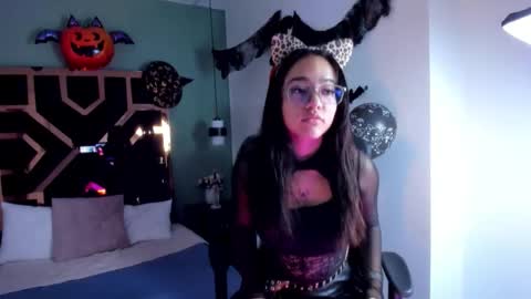 Billie online show from October 13, 2025, 6:52 pm