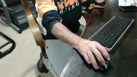 billy471 online show from December 8, 2024, 10:25 pm