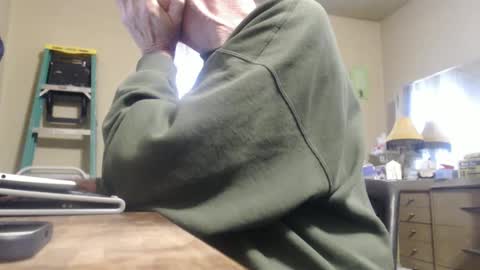 Bimbttm online show from December 3, 2024, 9:01 pm