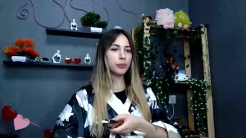 Snapshot of binalina chatting on October 11, 2025, 12:26 pm binalina online show from October 11, 2025, 12:26 pm