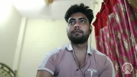 birbikrom104 online show from November 6, 2025, 7:42 am