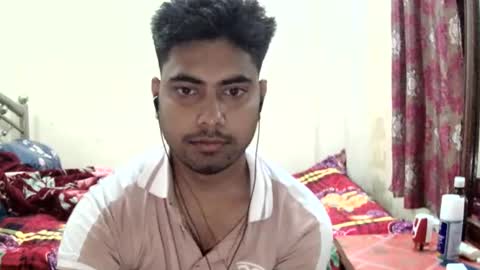 birbikrom104 online show from May 4, 2026, 5:47 am