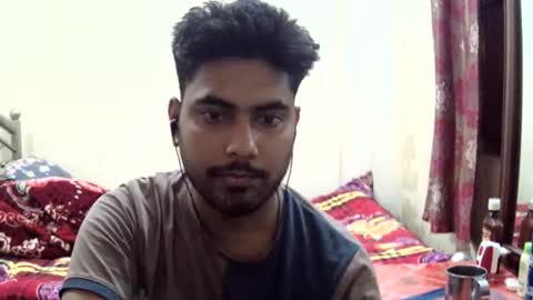 birbikrom104 online show from May 11, 2026, 2:45 pm