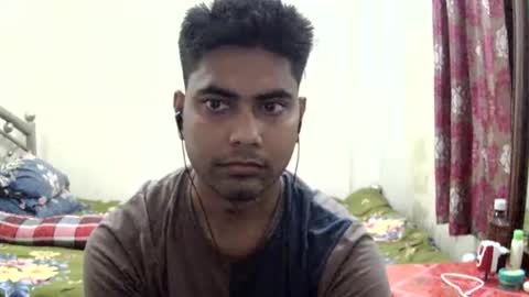 birbikrom104 online show from May 22, 2026, 6:31 am