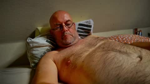 bird4three online show from July 17, 2026, 8:46 pm