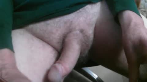 Snapshot of birdmanmchale chatting on February 4, 2025, 2:43 pm birdmanmchale online show from February 4, 2025, 2:43 pm