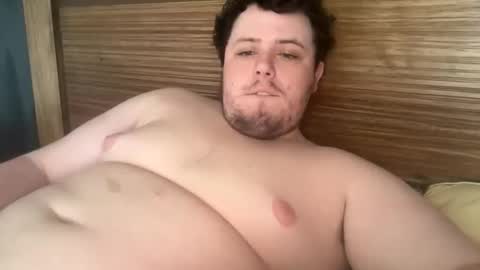 Snapshot of bisexualchubbyboy chatting on January 31, 2025, 1:54 am james online show from January 31, 2025, 1:54 am