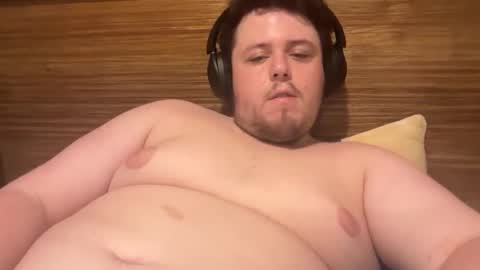 Snapshot of bisexualchubbyboy chatting on February 10, 2025, 11:15 am james online show from February 10, 2025, 11:15 am