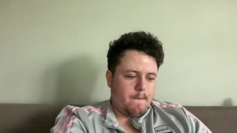 Snapshot of bisexualchubbyboy chatting on November 3, 2025, 2:35 am james online show from November 3, 2025, 2:35 am