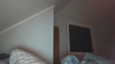 bisexualh9orny online show from November 11, 2025, 7:19 am