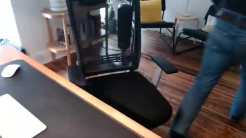 Snapshot of bisexy_man chatting on February 16, 2026, 2:57 pm bisexy_man online show from February 16, 2026, 2:57 pm