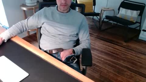 Snapshot of bisexy_man chatting on March 4, 2026, 3:40 pm bisexy_man online show from March 4, 2026, 3:40 pm