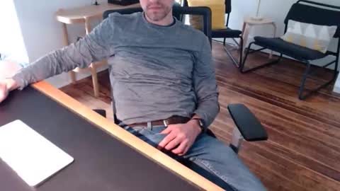 Snapshot of bisexy_man chatting on March 11, 2026, 5:52 pm bisexy_man online show from March 11, 2026, 5:52 pm